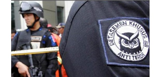 Terkait Kasus Tewasnya Siyono, 2 Perwira Densus 88 Dijatuhi Sanksi Demosi Terkait Kasus Tewasnya Siyono, 2 Perwira Densus 88 Dijatuhi Sanksi Demosi