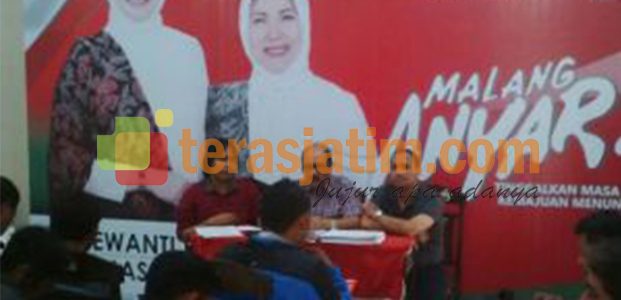 Dewi Sri temukan Ribuan Pemilih Ganda Dewi Sri temukan Ribuan Pemilih Ganda