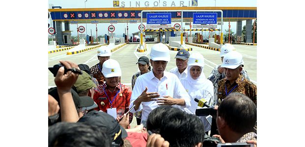 Diancam Oleh Seorang Pendemo, Ini Kata Presiden Jokowi Diancam Oleh Seorang Pendemo, Ini Kata Presiden Jokowi