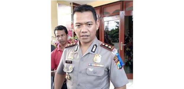Diduga Terima Pungli, 12 PNS di Sampang Terjaring OTT Tim Saber Pungli Diduga Terima Pungli, 12 PNS di Sampang Terjaring OTT Tim Saber Pungli