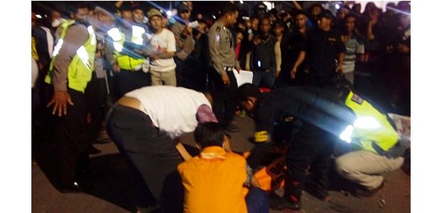 Dilindas Roda Trailer, Gadis Remaja Tewas Seketika Dilindas Roda Trailer, Gadis Remaja Tewas Seketika