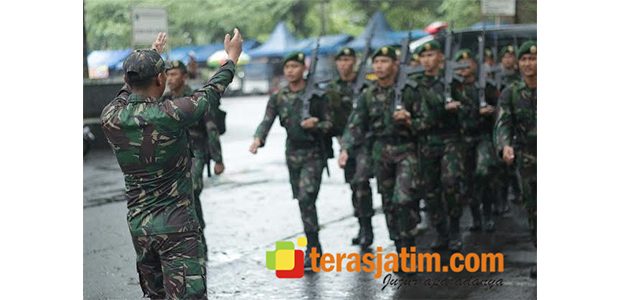 Diterjang Panas dan Hujan, Tim Peleton Gerak Jalan Ajusta Tetap Berlatih Diterjang Panas dan Hujan, Tim Peleton Gerak Jalan Ajusta Tetap Berlatih