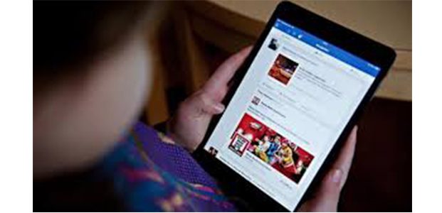 FB Prioritaskan Postingan Keluarga dan Teman FB Prioritaskan Postingan Keluarga dan Teman