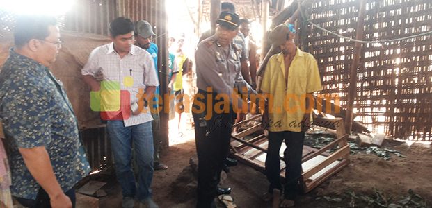 Tuban, Pria Paruh Baya Gantung Diri Tuban, Pria Paruh Baya Gantung Diri