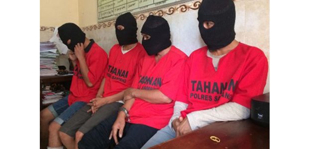 Komplotan Garong Mesin ATM asal Lampung, Dilumpuhkan di Sampang Madura Komplotan Garong Mesin ATM asal Lampung, Dilumpuhkan di Sampang Madura