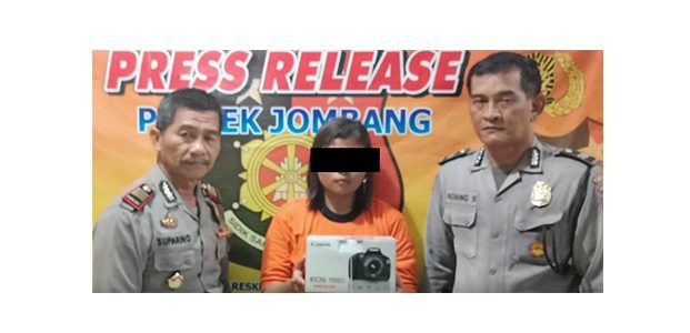 Gondol Kamera Milik Rental, Wanita asal Gadingmangu Jombang Dibui Gondol Kamera Milik Rental, Wanita asal Gadingmangu Jombang Dibui