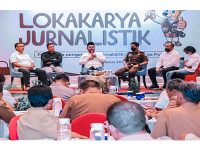Hindari Wartawan Nakal, PWI dan KWG Gandeng AKD Gresik Gelar Lokakarya Jurnalistik