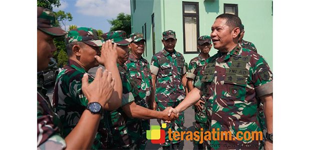 Dalam Sehari, Pangdam Kunjungi Gresik dan Tuban Dalam Sehari, Pangdam Kunjungi Gresik dan Tuban