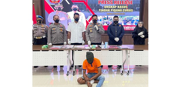 Gorok Leher Korbannya, Begal Sadis Asal Balen Bojonegoro Didor Polisi Gresik Gorok Leher Korbannya, Begal Sadis Asal Balen Bojonegoro Didor Polisi Gresik
