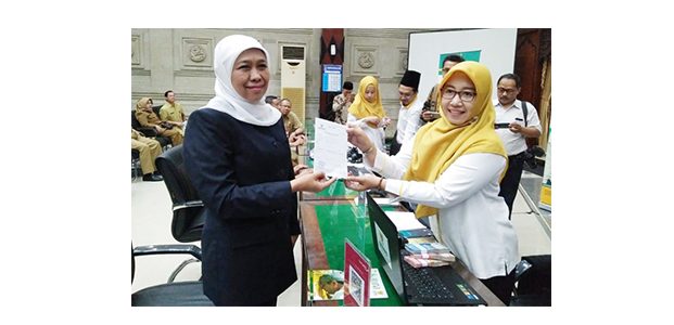 Gubernur Jatim Ingatkan Pentingnya Zakat Bagi Para PNS Gubernur Jatim Ingatkan Pentingnya Zakat Bagi Para PNS