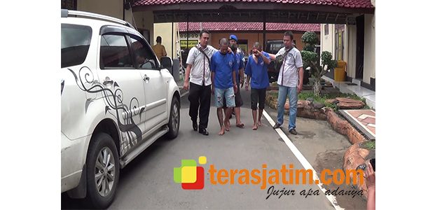 Gunakan Mobil Terios, Komplotan Maling Ternak di Blitar Dibekuk Gunakan Mobil Terios, Komplotan Maling Ternak di Blitar Dibekuk