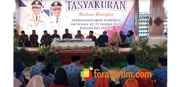 Hari Koperasi Nasional, Bupati Blitar: Koperasi Harus Siap Hadapi Era Reformasi 4.0 Hari Koperasi Nasional, Bupati Blitar: Koperasi Harus Siap Hadapi Era Reformasi 4.0
