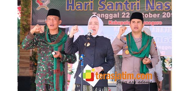 HSN 2019, Bupati Bojonegoro Sampaikan Amanat ‘Pesantren Laboratorium Perdamaian” HSN 2019, Bupati Bojonegoro Sampaikan Amanat ‘Pesantren Laboratorium Perdamaian”