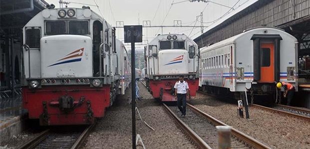 1 Februari Mendatang, PT KAI Luncurkan Kereta Eksekutif Ijen Ekspress Relasi Banyuwangi-Malang 1 Februari Mendatang, PT KAI Luncurkan Kereta Eksekutif Ijen Ekspress Relasi Banyuwangi-Malang