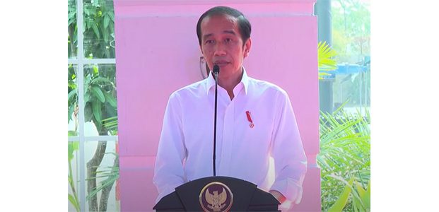 PSEL Benowo Pertama Kali Beroperasi, Presiden Acungi Jempol PSEL Benowo Pertama Kali Beroperasi, Presiden Acungi Jempol