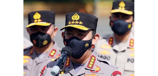 Komitmen ‘Potong Kepala’, Kapolri Copot 1 Direktur dan 6 Kapolres Komitmen ‘Potong Kepala’, Kapolri Copot 1 Direktur dan 6 Kapolres