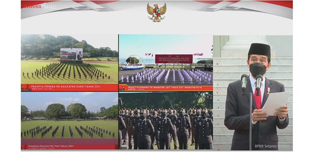 Presiden Resmi Lantik 700 Perwira TNI dan Polri Tahun 2021