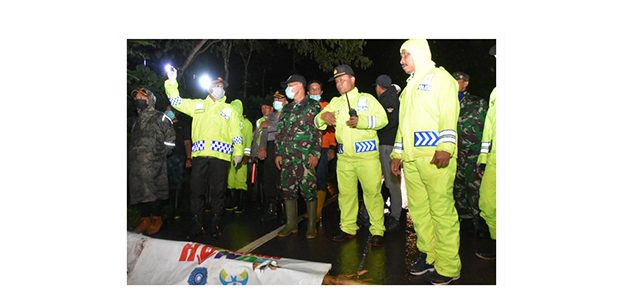 Hujan Deras, Wilayah Bendungan Trenggalek Diterjang Bencana Longsor Hujan Deras, Wilayah Bendungan Trenggalek Diterjang Bencana Longsor