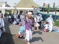 Jamaah Haji Jombang Kloter 18 Tiba,  1 Wafat di Tanah Suci