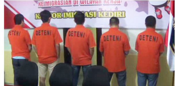 Imigrasi Kediri Amankan 5 Pekerja asal China Imigrasi Kediri Amankan 5 Pekerja asal China