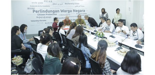 Jadi Korban ‘Pengantin Pesanan’ di Beijing, 14 Wanita asal Indonesia Berhasil Dipulangkan Jadi Korban ‘Pengantin Pesanan’ di Beijing, 14 Wanita asal Indonesia Berhasil Dipulangkan