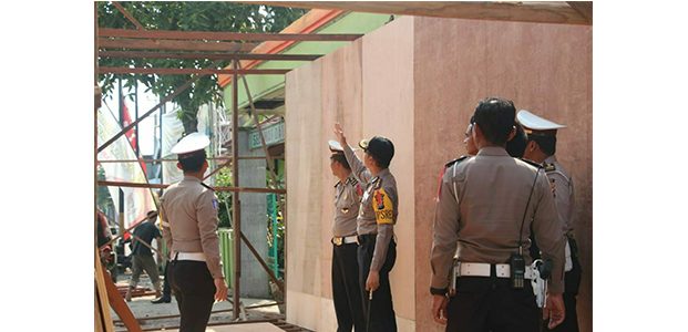 Jelang Arus Mudik, Polres Gresik Bangun Pospam dan Posyan di Duduk Sampeyan Jelang Arus Mudik, Polres Gresik Bangun Pospam dan Posyan di Duduk Sampeyan