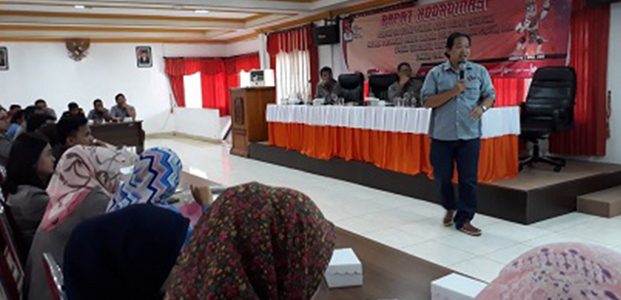 KPU Jatim Gelar Persiapan Jelang Debat Pilgub Pertama KPU Jatim Gelar Persiapan Jelang Debat Pilgub Pertama