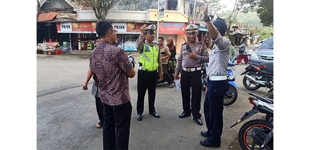 Jelang Nataru, Satlantas Polres Trenggalek Lakukan Survei Jalan Jelang Nataru, Satlantas Polres Trenggalek Lakukan Survei Jalan
