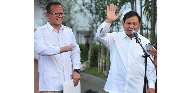 Jelang Pengumuman Kabinet Kerja Jilid II, Jokowi Panggil Prabowo Subianto Jelang Pengumuman Kabinet Kerja Jilid II, Jokowi Panggil Prabowo Subianto