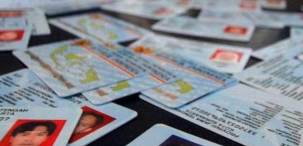 Jelang Pilkada Serentak, 279.785 Warga Jatim Belum Lakukan Perekaman E-KTP Jelang Pilkada Serentak, 279.785 Warga Jatim Belum Lakukan Perekaman E-KTP