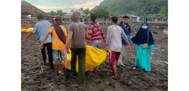 Ritual Mandi di Laut, 11 Orang Tewas Digulung Ombak Pantai Payangan Jember