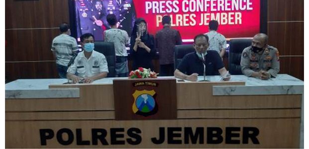 Terseret Kasus Sabu, 4 Oknum Kades di Jember Terancam Bui 15 Tahun Terseret Kasus Sabu, 4 Oknum Kades di Jember Terancam Bui 15 Tahun