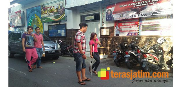 Jenguk Suami di Lapas Blitar, Perempuan ini Selipkan Pil Koplo Dalam Tahu Goreng Jenguk Suami di Lapas Blitar, Perempuan ini Selipkan Pil Koplo Dalam Tahu Goreng