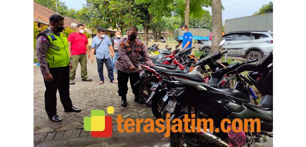 Razia Balap Liar di Ring Road Mojoagung Jombang, Polisi Amankan 10 Remaja Razia Balap Liar di Ring Road Mojoagung Jombang, Polisi Amankan 10 Remaja