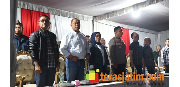 Goyang Wonosalam, Pj Bupati Jombang Giat Gempur Rokok Ilegal Goyang Wonosalam, Pj Bupati Jombang Giat Gempur Rokok Ilegal