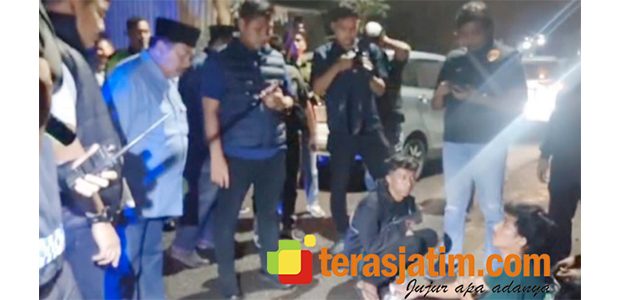 Ciptakan Rasa Aman di Jombang, Bupati dan Kapolres Gelar Patroli Sepertiga Malam Ciptakan Rasa Aman di Jombang, Bupati dan Kapolres Gelar Patroli Sepertiga Malam