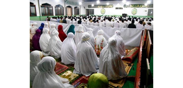 Tarawih Berjamaah dan Bukber di Jombang Diperbolehkan, Ini Syaratnya! Tarawih Berjamaah dan Bukber di Jombang Diperbolehkan, Ini Syaratnya!