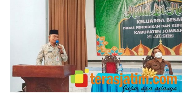 Dinas Pendidikan dan Kebudayaan Kabupaten Jombang Gelar Acara Halal bi Halal Dinas Pendidikan dan Kebudayaan Kabupaten Jombang Gelar Acara Halal bi Halal