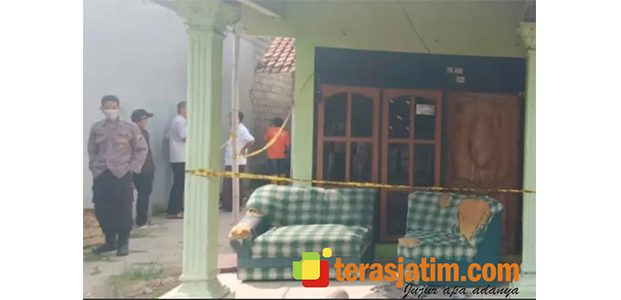 Pengusaha Mebel di Jombang Tewas Diracun Istri Sirinya Pengusaha Mebel di Jombang Tewas Diracun Istri Sirinya