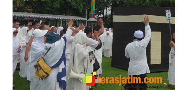 Kepala Badan Penyelenggara Haji Hingga Bupati Hadiri Manasik Haji Kabupaten Jombang Tahap II Kepala Badan Penyelenggara Haji Hingga Bupati Hadiri Manasik Haji Kabupaten Jombang Tahap II