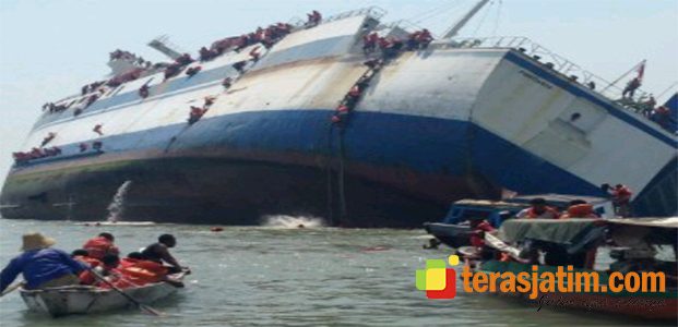 Insiden KM Wihan Sejahtera, Satpolair Lamongan Sisir Laut Pantura Insiden KM Wihan Sejahtera, Satpolair Lamongan Sisir Laut Pantura