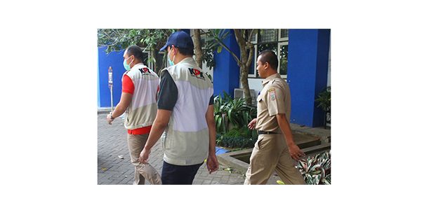 KPK Amankan 3 Pejabat PU Bina Marga Kabupaten Malang KPK Amankan 3 Pejabat PU Bina Marga Kabupaten Malang