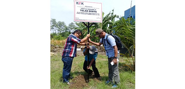 KPK Sita Lahan Perkebunan Milik Bambang Irianto, Walikota Madiun Non Aktif KPK Sita Lahan Perkebunan Milik Bambang Irianto, Walikota Madiun Non Aktif