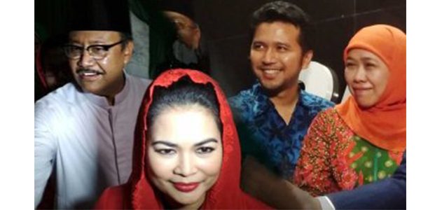 KPU Tetapkan 2 Pasangan Calon Peserta Pilgub Jatim 2018 KPU Tetapkan 2 Pasangan Calon Peserta Pilgub Jatim 2018