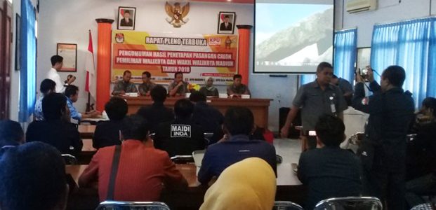 KPU Tetapkan 3 Paslon dalam Pilkada Kota Madiun KPU Tetapkan 3 Paslon dalam Pilkada Kota Madiun