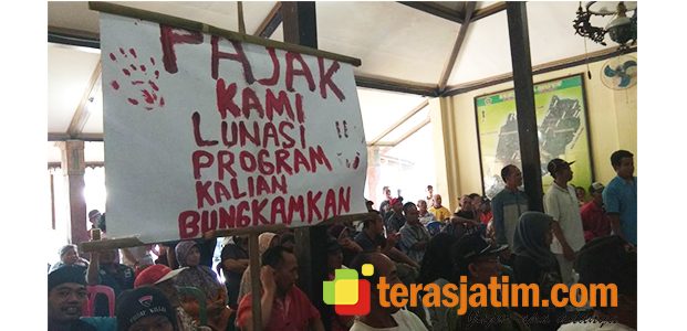 Tak Mau Teken PTSL, Seorang Kades di Blitar Digeruduk Warganya Tak Mau Teken PTSL, Seorang Kades di Blitar Digeruduk Warganya