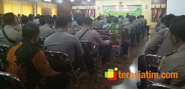 Kades di Situbondo Kembali Diingatkan Tentang Penggunaan Dana Desa Kades di Situbondo Kembali Diingatkan Tentang Penggunaan Dana Desa