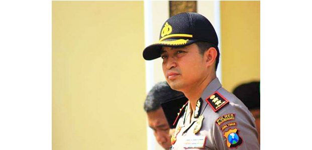 Bentrok Penambang Pasir Liar, Kapolres Bojonegoro Pastikan Tindak Tegas Semua yang Terlibat Bentrok Penambang Pasir Liar, Kapolres Bojonegoro Pastikan Tindak Tegas Semua yang Terlibat