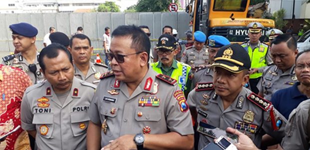 Kasus Amblesnya Jalan Raya Gubeng, Polisi Libatkan Saksi Ahli Geologi dan Kontruksi Kasus Amblesnya Jalan Raya Gubeng, Polisi Libatkan Saksi Ahli Geologi dan Kontruksi