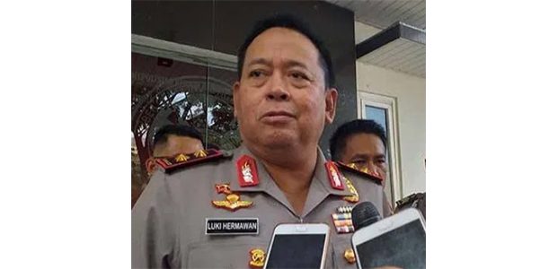 Kasus Ambruknya Atap Kelas SDN Gentong Pasuruan, 2 Bos Kontraktor Ditahan Kasus Ambruknya Atap Kelas SDN Gentong Pasuruan, 2 Bos Kontraktor Ditahan